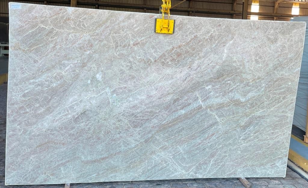 Perla Belvedere slab